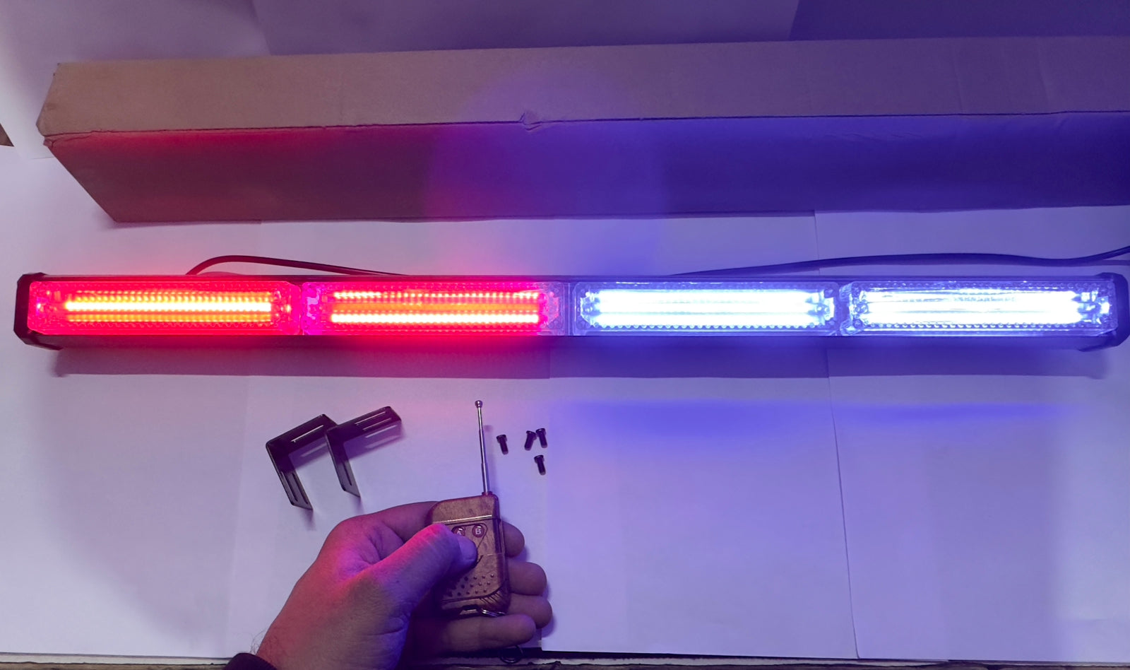 4COB- (RED BLUE WHITE) Led Traffic Advisor Strobe Light Bar White White Light 24" 12V 40w LED Flasher, Mini Light Bar for SUV's 4X4 Trucks.