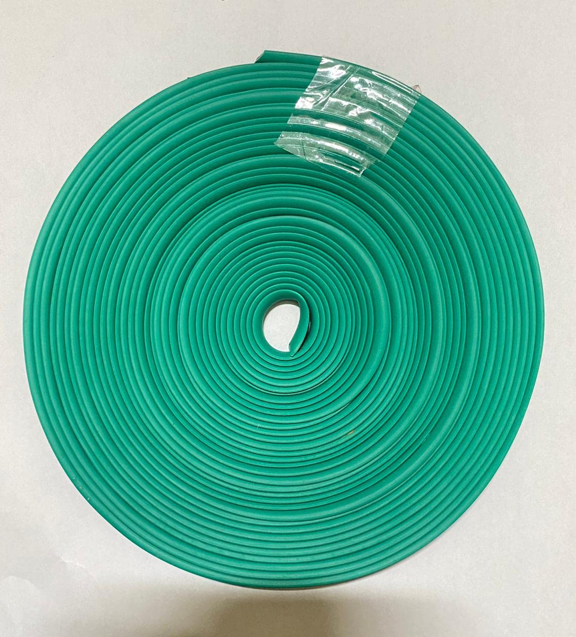 (GREEN TYRE Guard) Car Tyre Guard Edge Protector Universal Beading Alloy Wheel Edge Ring Rim Protectors Tyres Tire Guard Rubber Moulding Sticker Attractive Strip