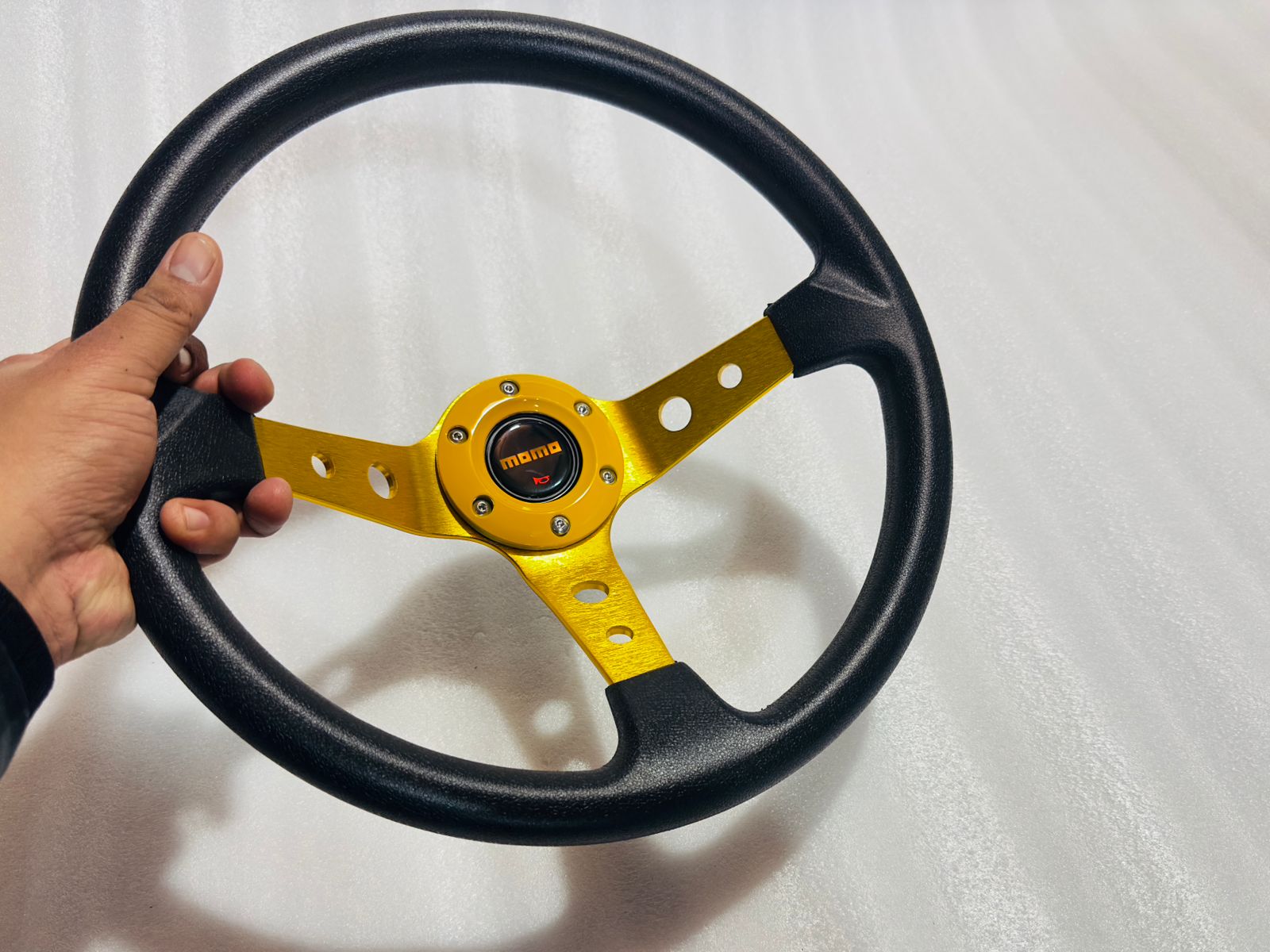 YELLOW, MOMO 14INCH DEEP STEERINGS &amp; LEATHER DEEP STYLE Steerings Look Rally Race Off Road with HUB Free Universal Steering Wheel With Hub