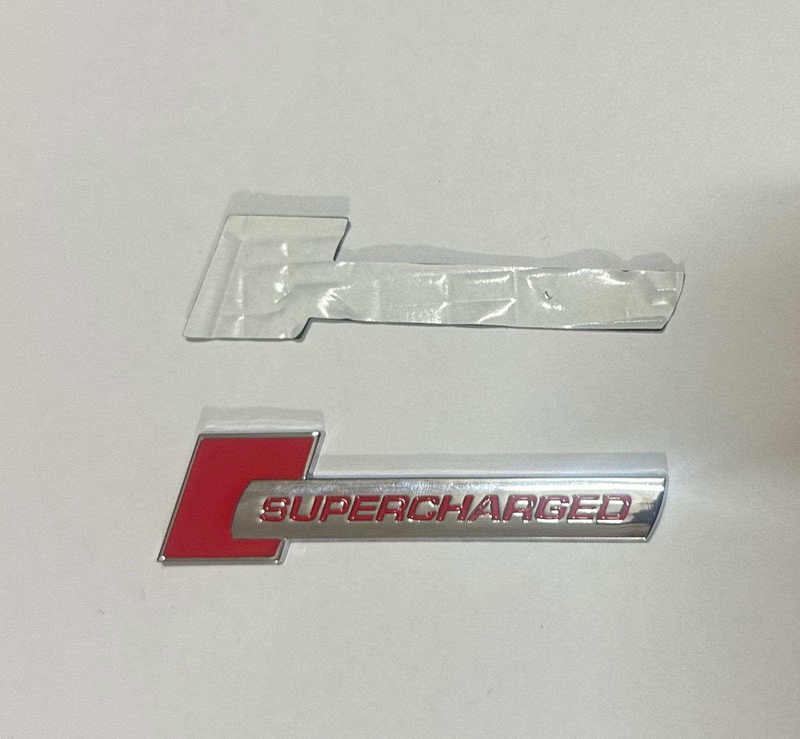 Supercharged) Logo 10 x 2.6cm Car Bike Metal Supercharged Logo Car Emblem Premium 3D Badge Auto Racing Sport Sticker Grand Tourer Decal (Chrome-RED Supercharged Sticker.)