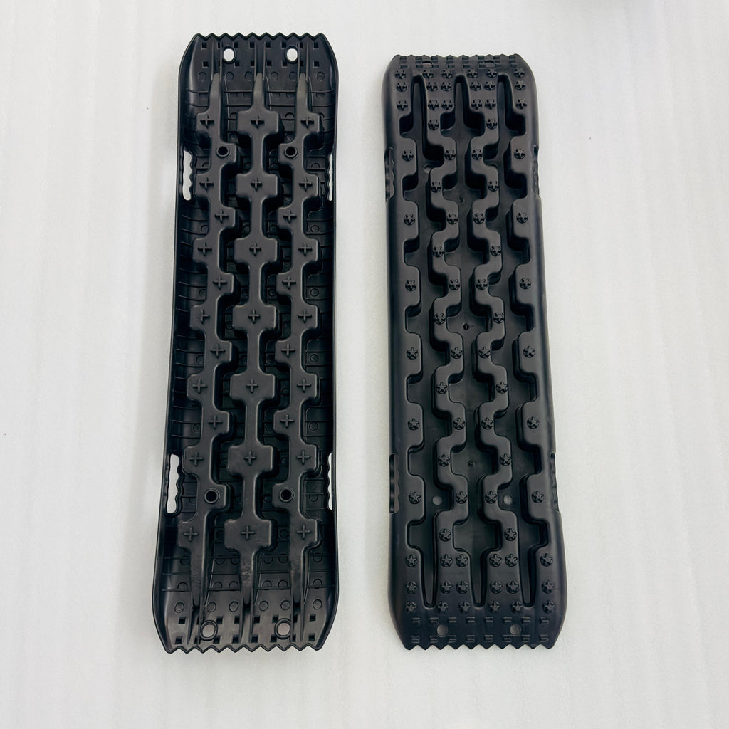 Traction Boards Recovery .Tracks Tire Ladder 4WD Recovery Mat for 4X4 Offroad Sand Snow Mud Track 2PCS