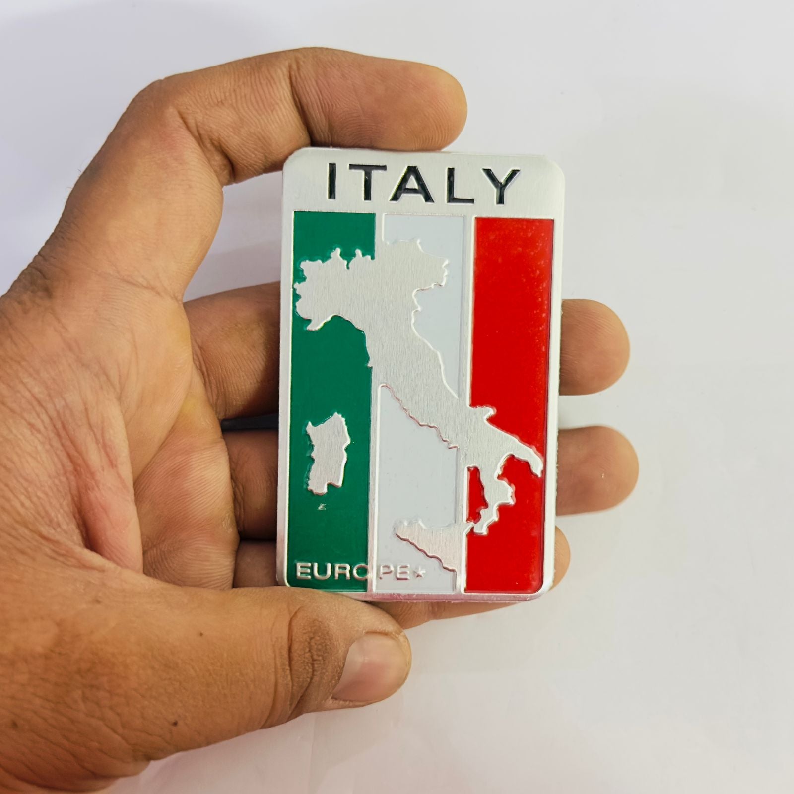 Italy Flag 3D Logo (8cmx5cm) for Car Bike Laptop Emblem, Italy Flag Sticker 3D-Badge Universal Auto Racing Sports Logo Grand Tourer Decal Auto Accessories 1PC.