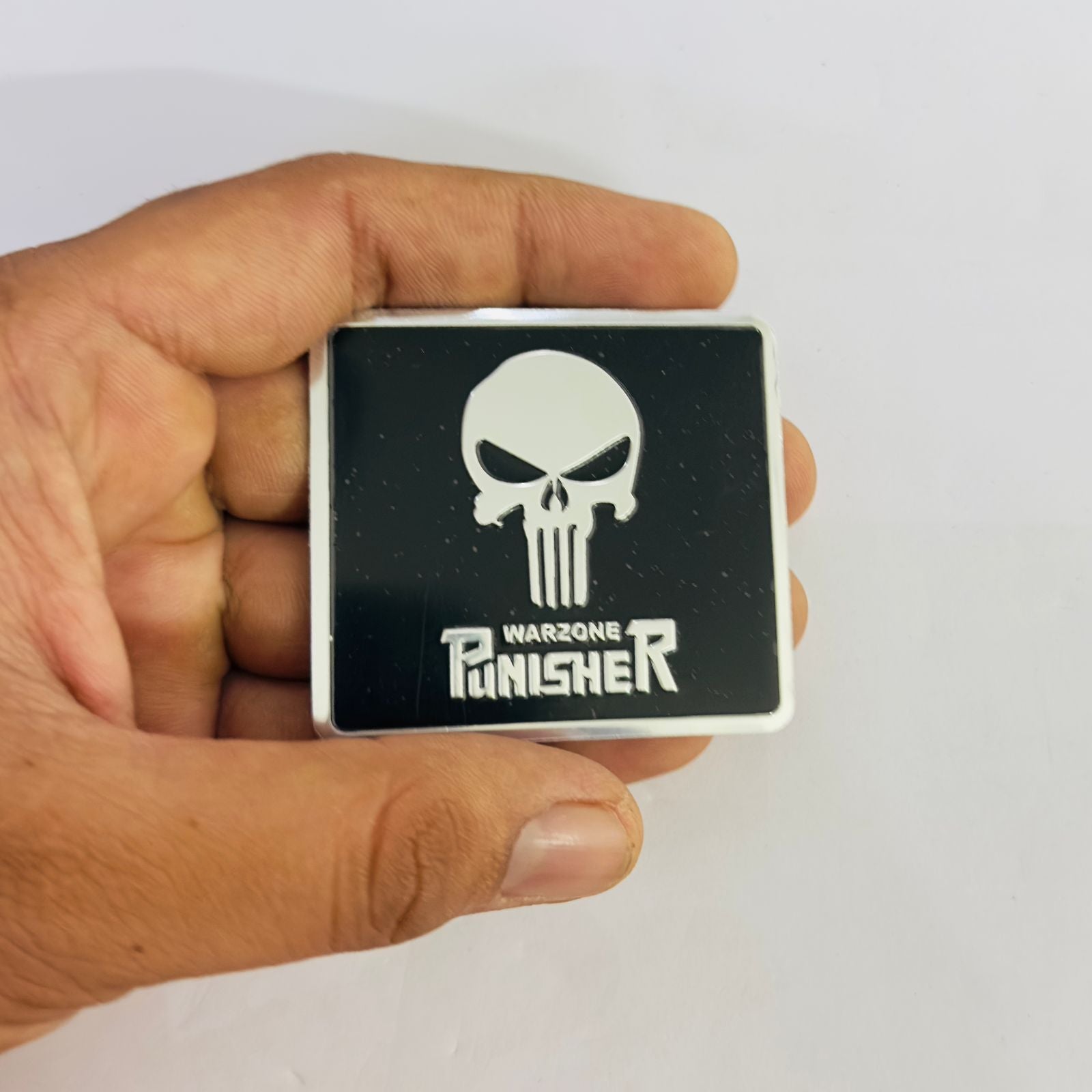 Chrome BLACK Skull Punisher Stickers 5.6cmx6cm Car Metal Logo 3D Emblem Auto Racing Sport Sticker Decal.