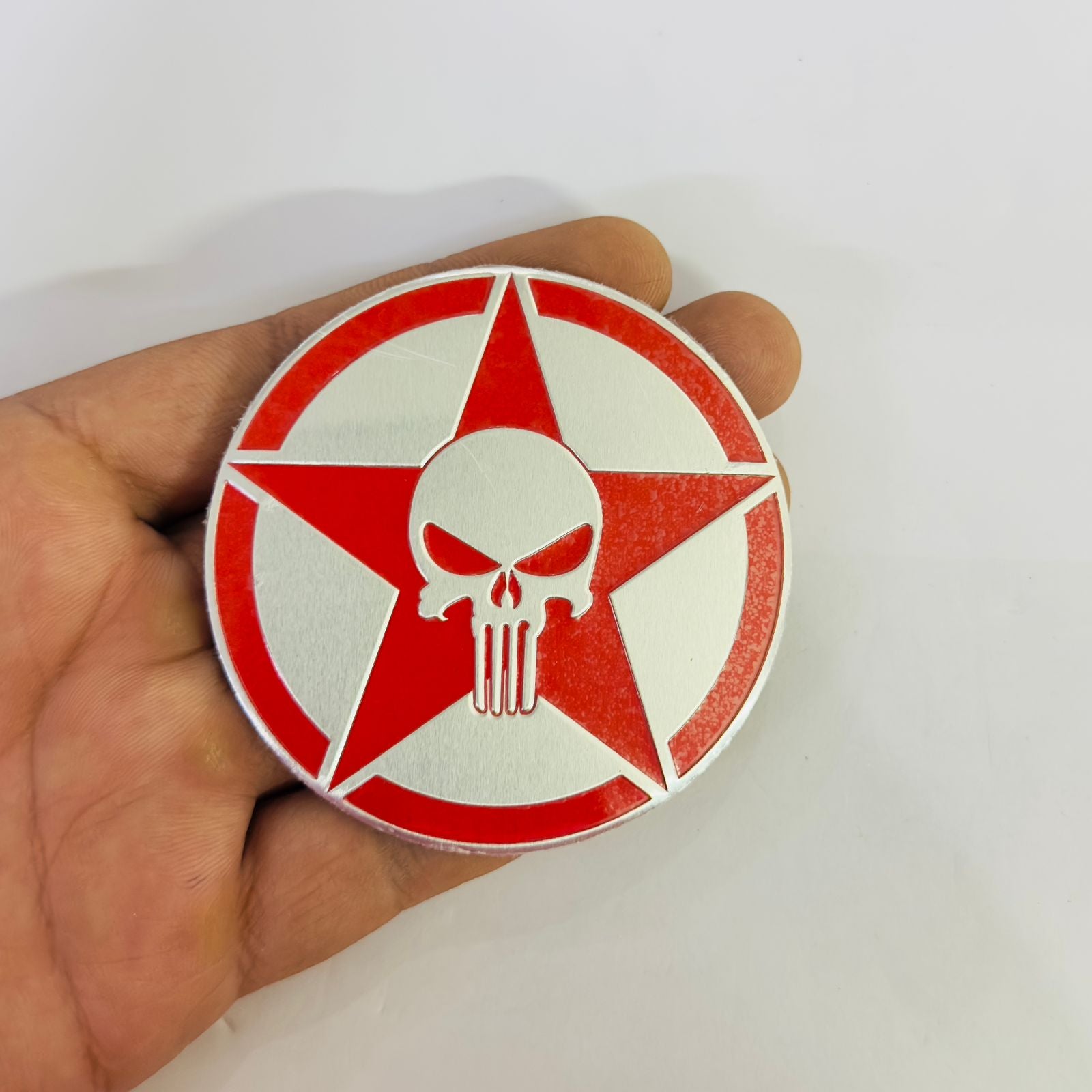 Chrome Red Skull Round Punisher Sticker 5.6cmx6cm Car Metal Logo 3D Emblem Auto Racing Sport Sticker Decal Decorative Sticker