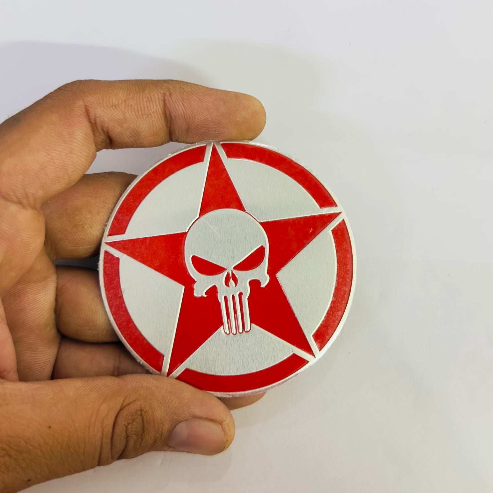 Chrome Red Skull Round Punisher Sticker 5.6cmx6cm Car Metal Logo 3D Emblem Auto Racing Sport Sticker Decal Decorative Sticker