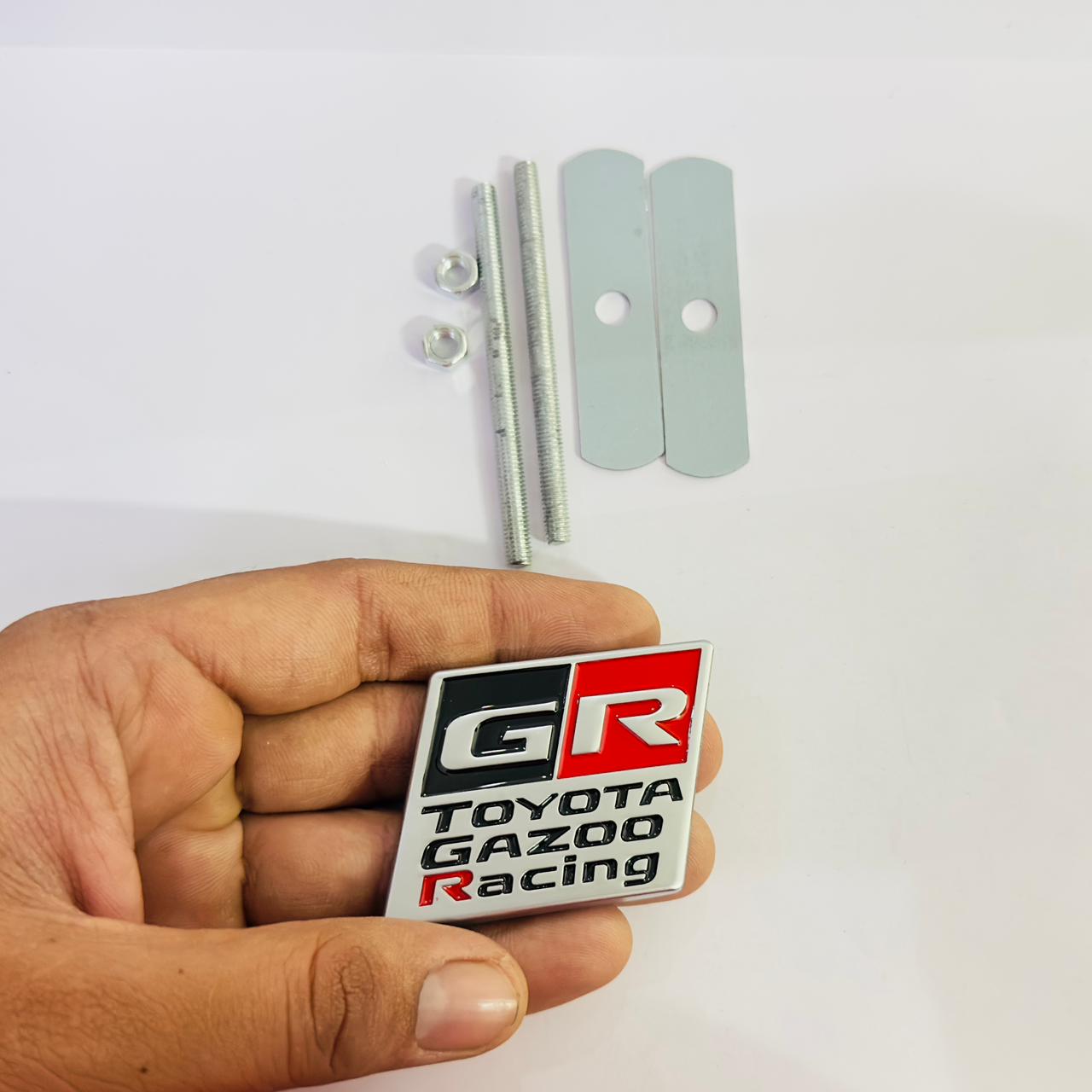 CHROME Red GR Square Grill Sticker 5.2cmx4.5cm Toyota Ghazoo Racing Sticker Car/Bike Styling Logo Auto Racing Sport Decal Versatile Metal Logo
