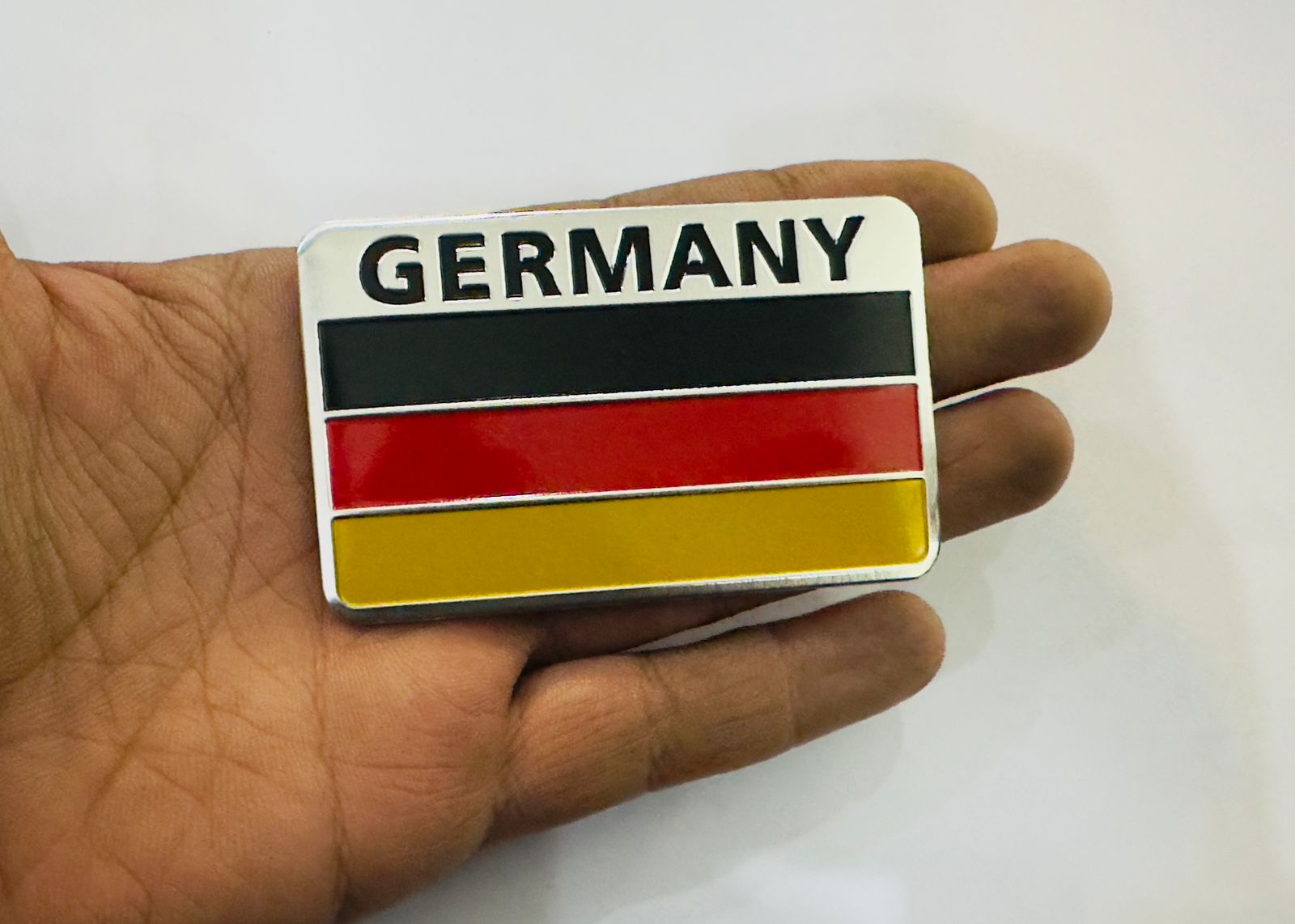 Germany Flag 3D Sticker (5cmx8cm) for Car Bike Laptop Emblem, Germany Flag Sticker Badge Universal Auto Racing Sports Logo Grand Tourer Decal Auto Accessories.