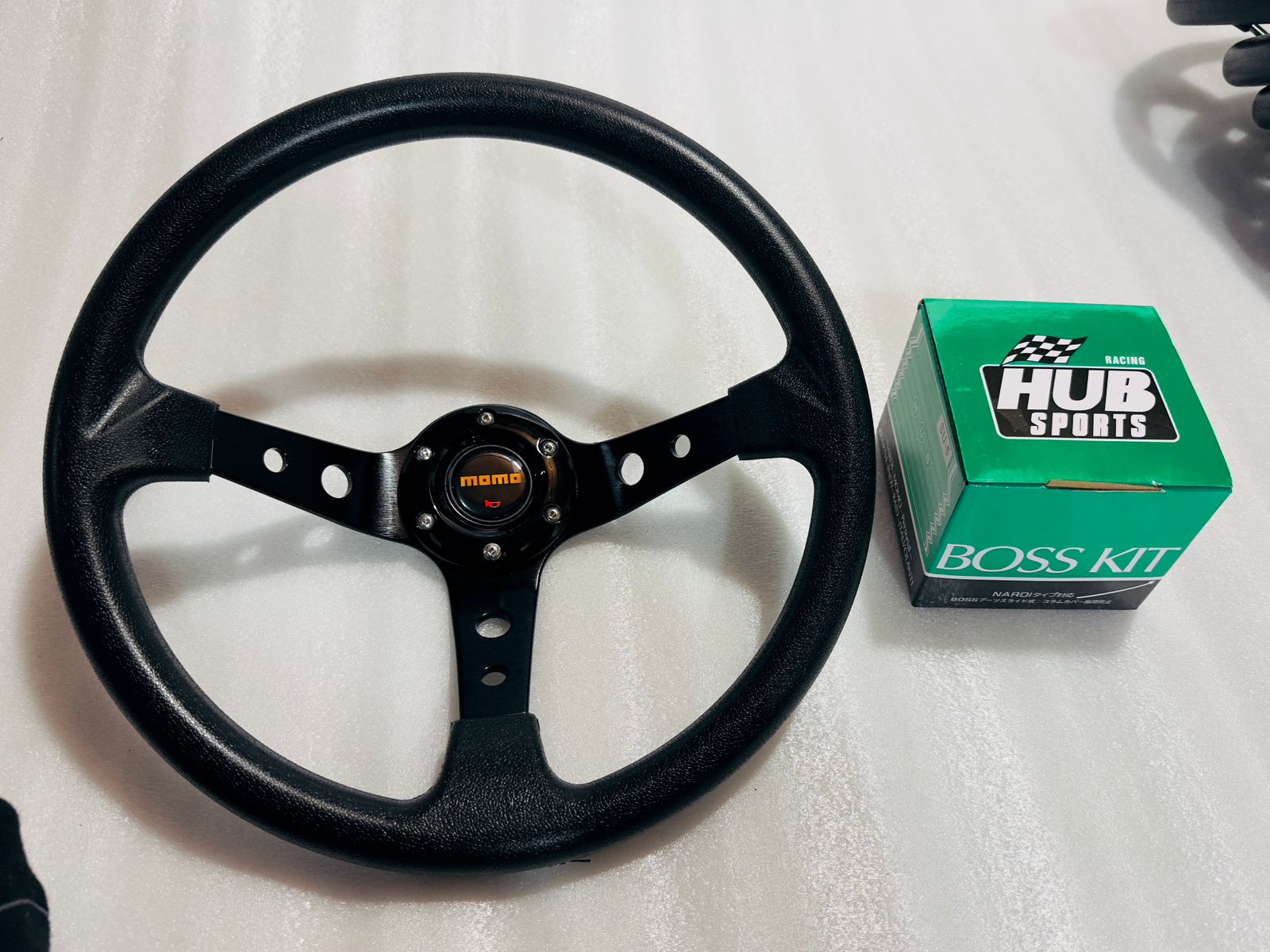 BLACK, MOMO 14INCH DEEP STEERINGS &amp; LEATHER DEEP STYLE Steerings Look Rally Race Off Road with HUB Free Universal Steering Wheel With Hub