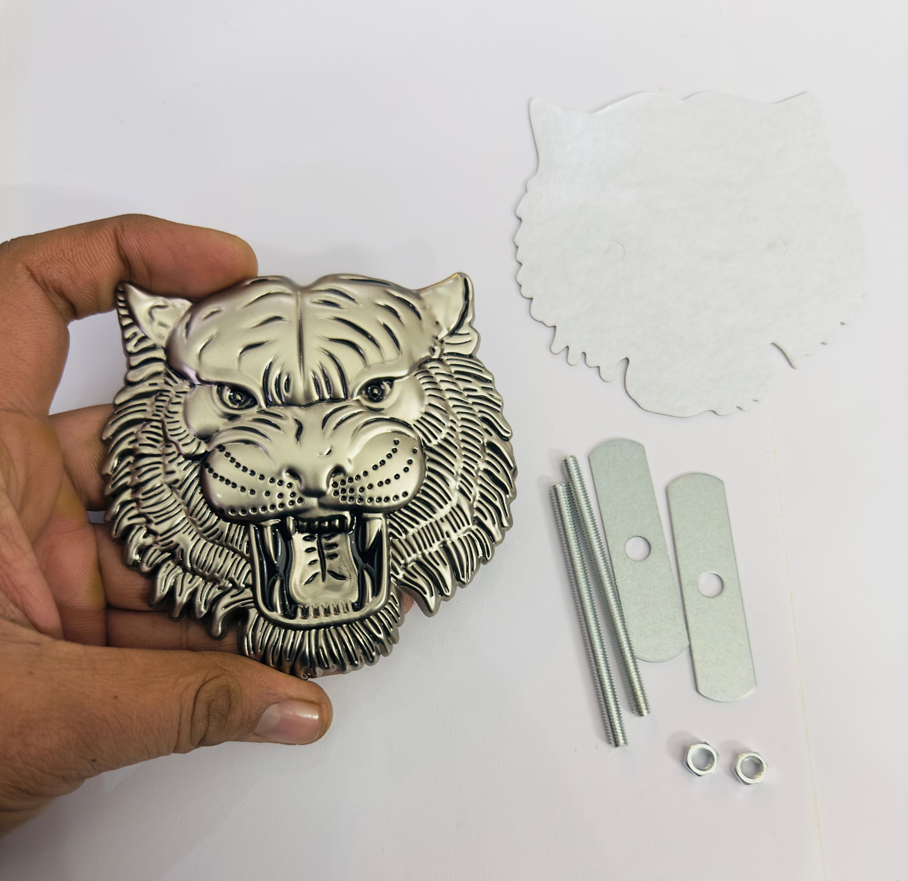 Silver Big Lion Grill Metal Logo 10cmx10cm Car Bike Metal Badge Car Emblem 3D Badge Auto Racing Sport Sticker Decal Universal Logo