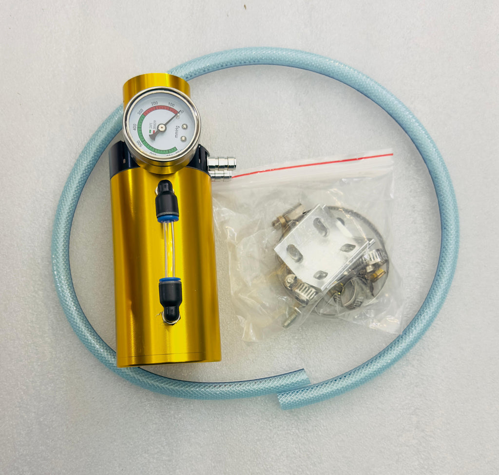 GOLDEN Engine Oil Catch Aluminum Reservoir Breather Tank Can Vacuum Pressure Gauge Engine Oil Catch Can Kit Universal Aluminum Air Oil Breather Cylinder Tank for Turbo Applications-1 Piece