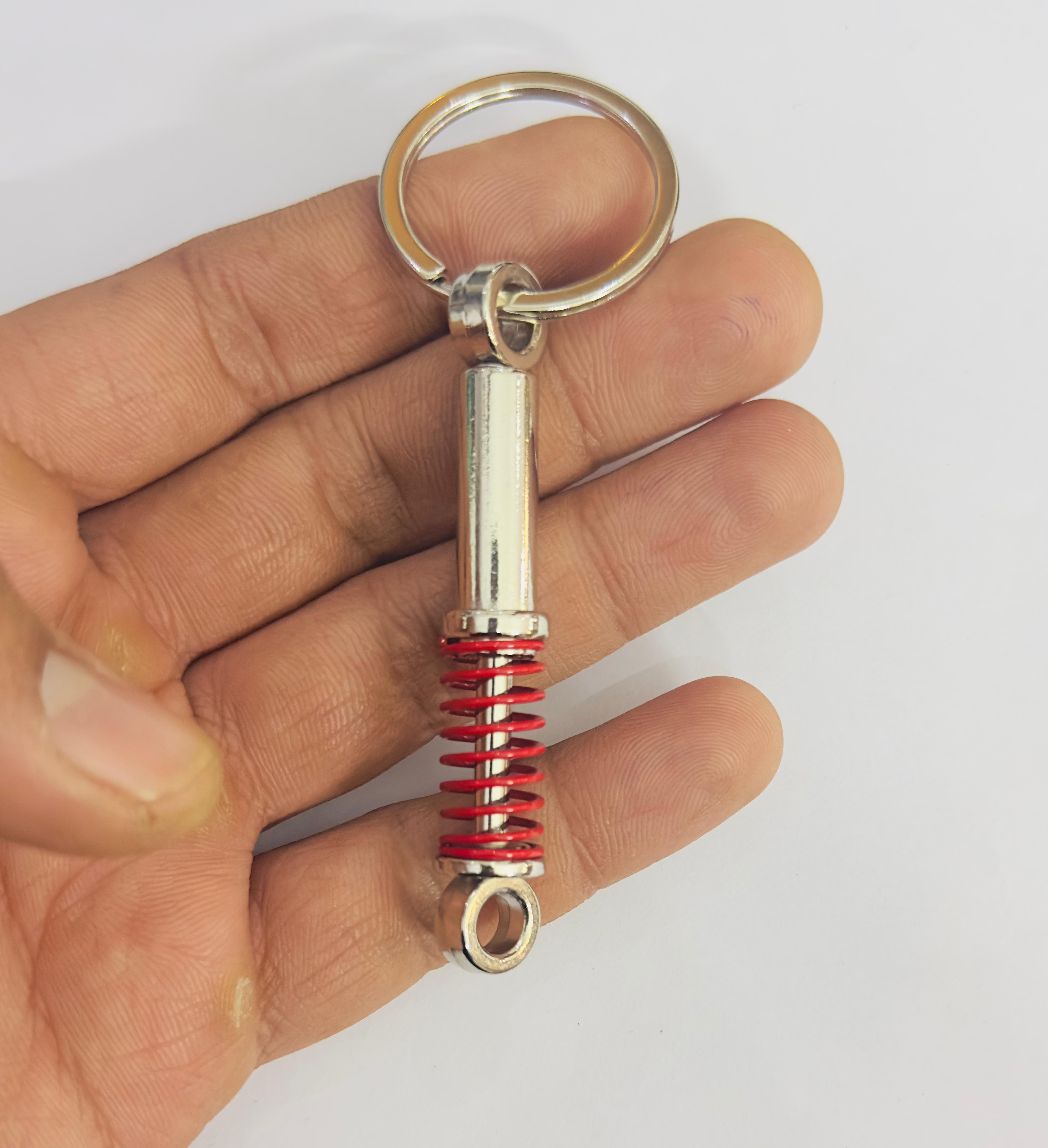 RED Shocker Design Metal Keychain Car Styling Keychain Shocker Key Ring Durable Metal Key chain Pendant Ring.