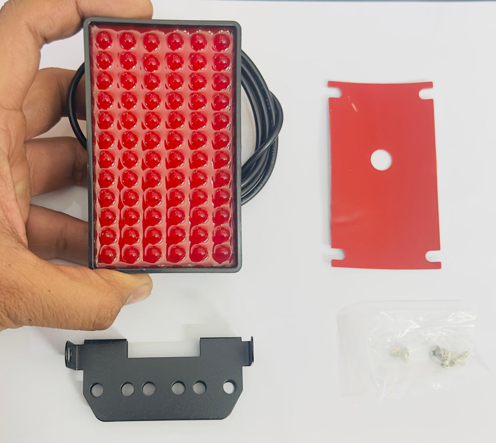 F1 FLASHING TAIL BRAKE LIGHTS F1 Style 12V DRL Stop Safety Lamp Car Motor LED Rear Flashing Tail Fog stop Light (F1 466 72 LED BRAKE LIGHT)