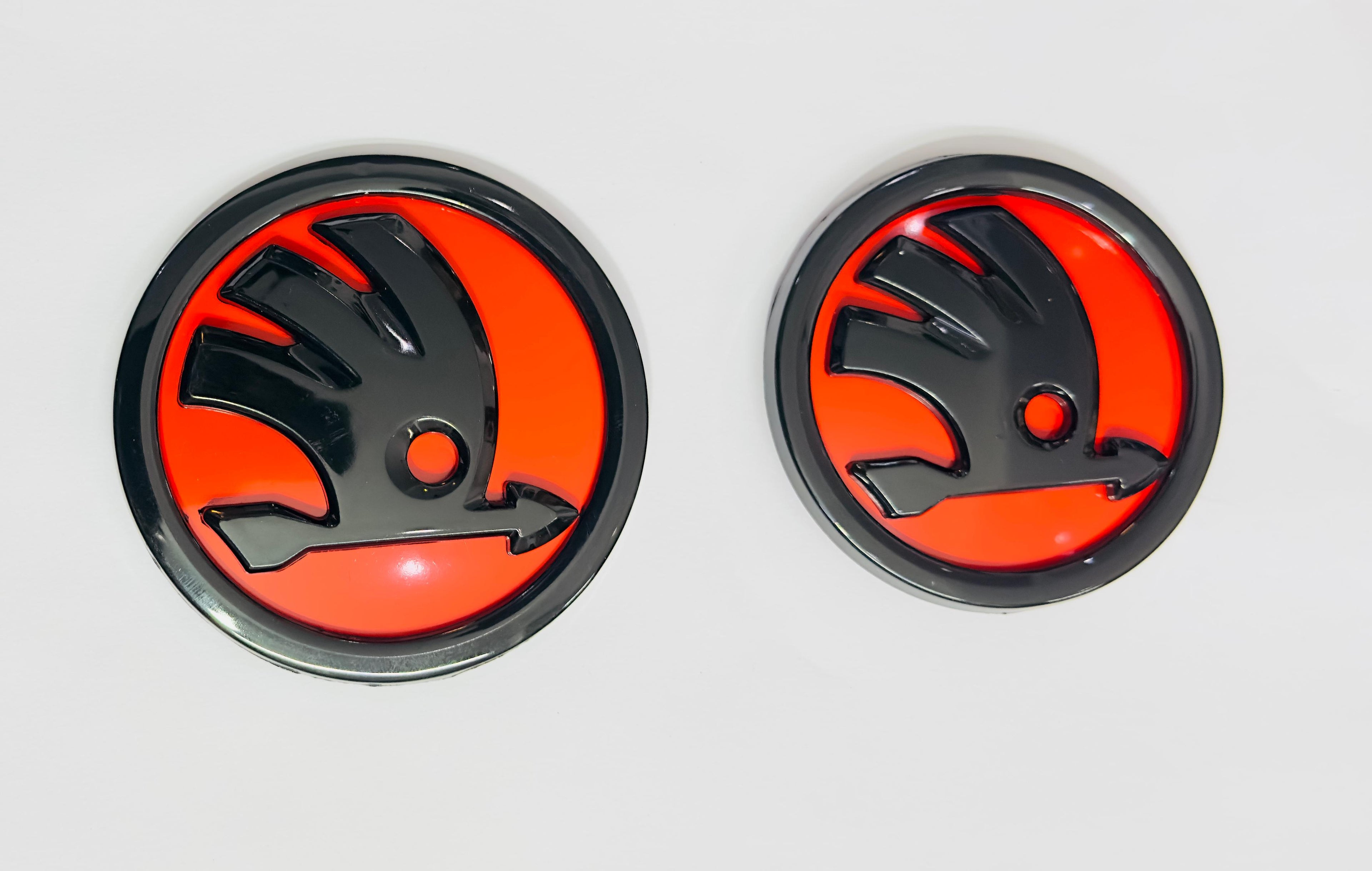 2PC Front Rear 90mm 80mm S-Koda Car Bike Laptop ABS Logo Car Emblem 3D Badge Auto Racing Sport Sticker Grand Tourer Decal