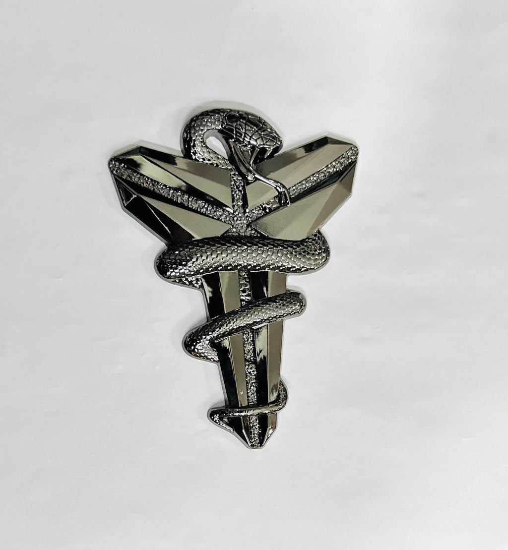 Chrome Black Mamba (10.7cmx8cm) for Car Bike Laptop Decorative Emblem Black Mamba Sticker 3D-Badge Universal Auto Racing Sports Logo Grand Tourer Decal Auto Accessories 1PC.