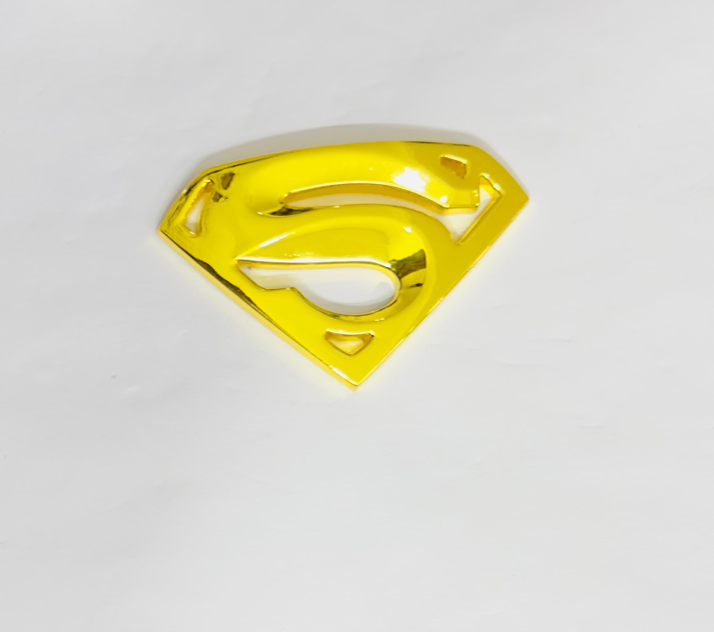 Chrome Superman 3D Logo (5.5cmx8.2cm) Car Bike Laptop Attractive Superman Sticker Car Emblem 3D Badge Auto Racing Sport Logo Grand Tourer Decal.