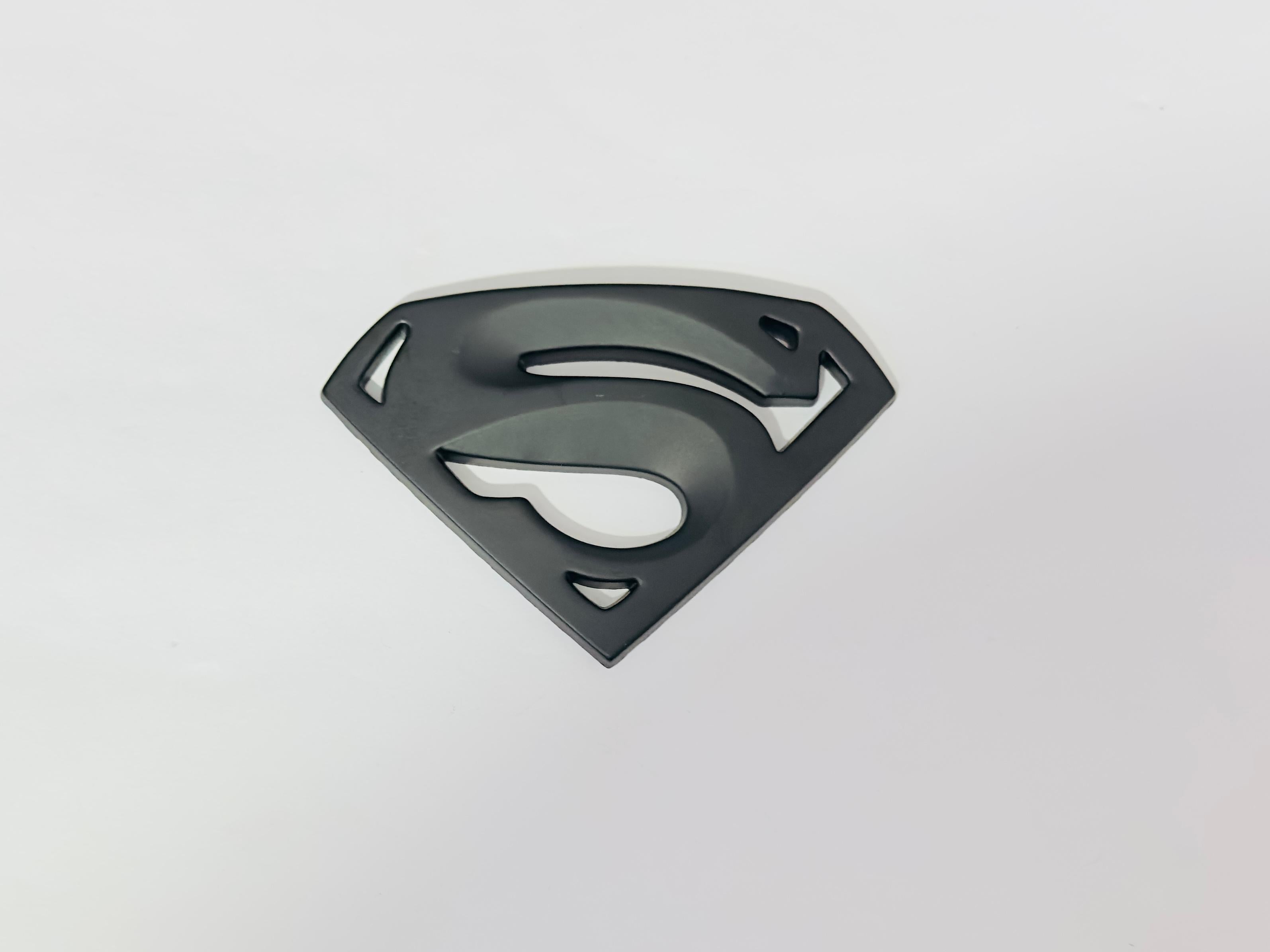 Chrome Superman 3D Logo (5.5cmx8.2cm) Car Bike Laptop Attractive Superman Sticker Car Emblem 3D Badge Auto Racing Sport Logo Grand Tourer Decal.