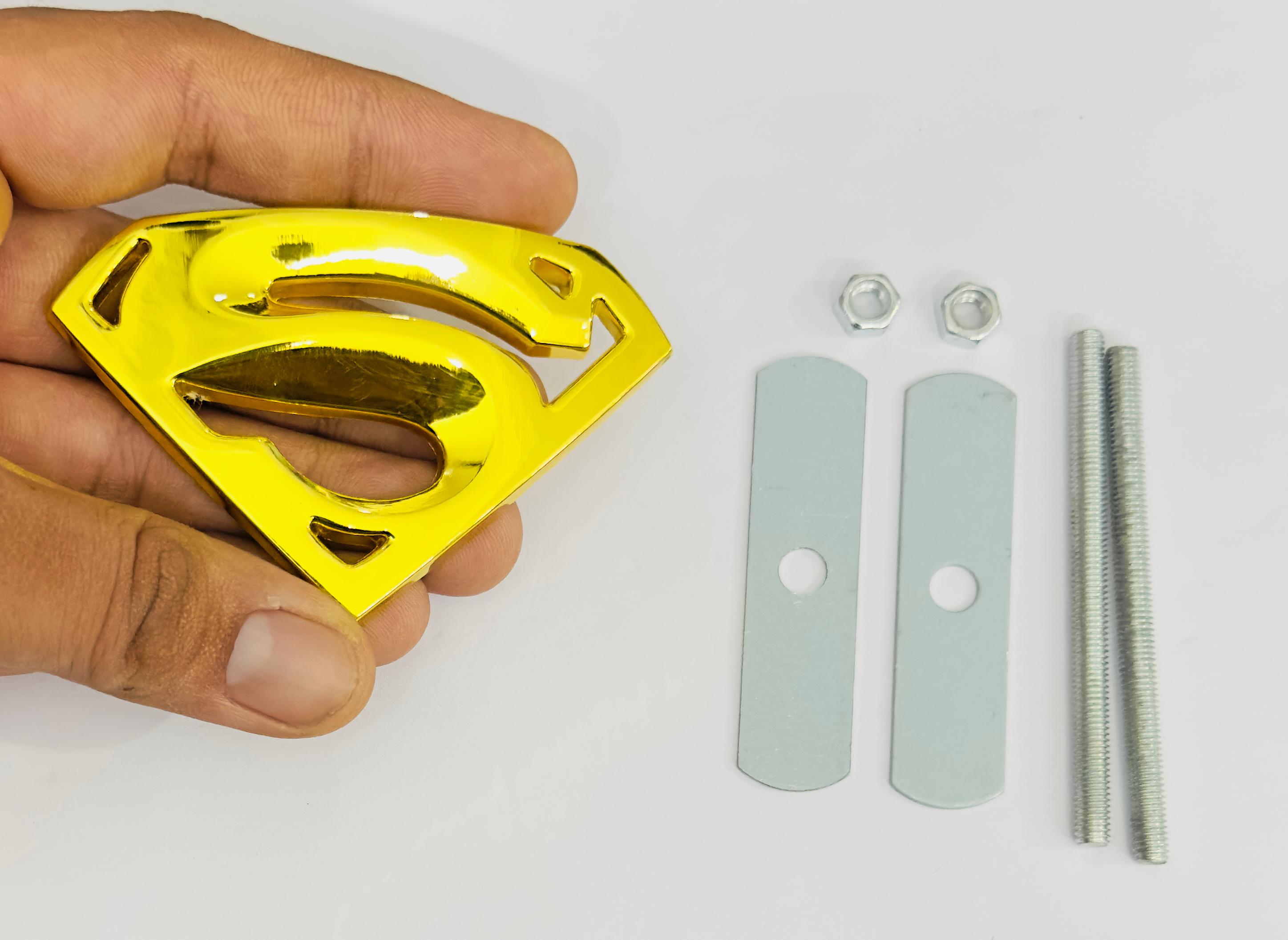GOLDEN Superman 3D Grill Logo (5.5cmx8.2cm) Car Bike Laptop Attractive Superman Grill Sticker Car Emblem 3D Badge Auto Racing Sport Logo Grand Tourer Decal.