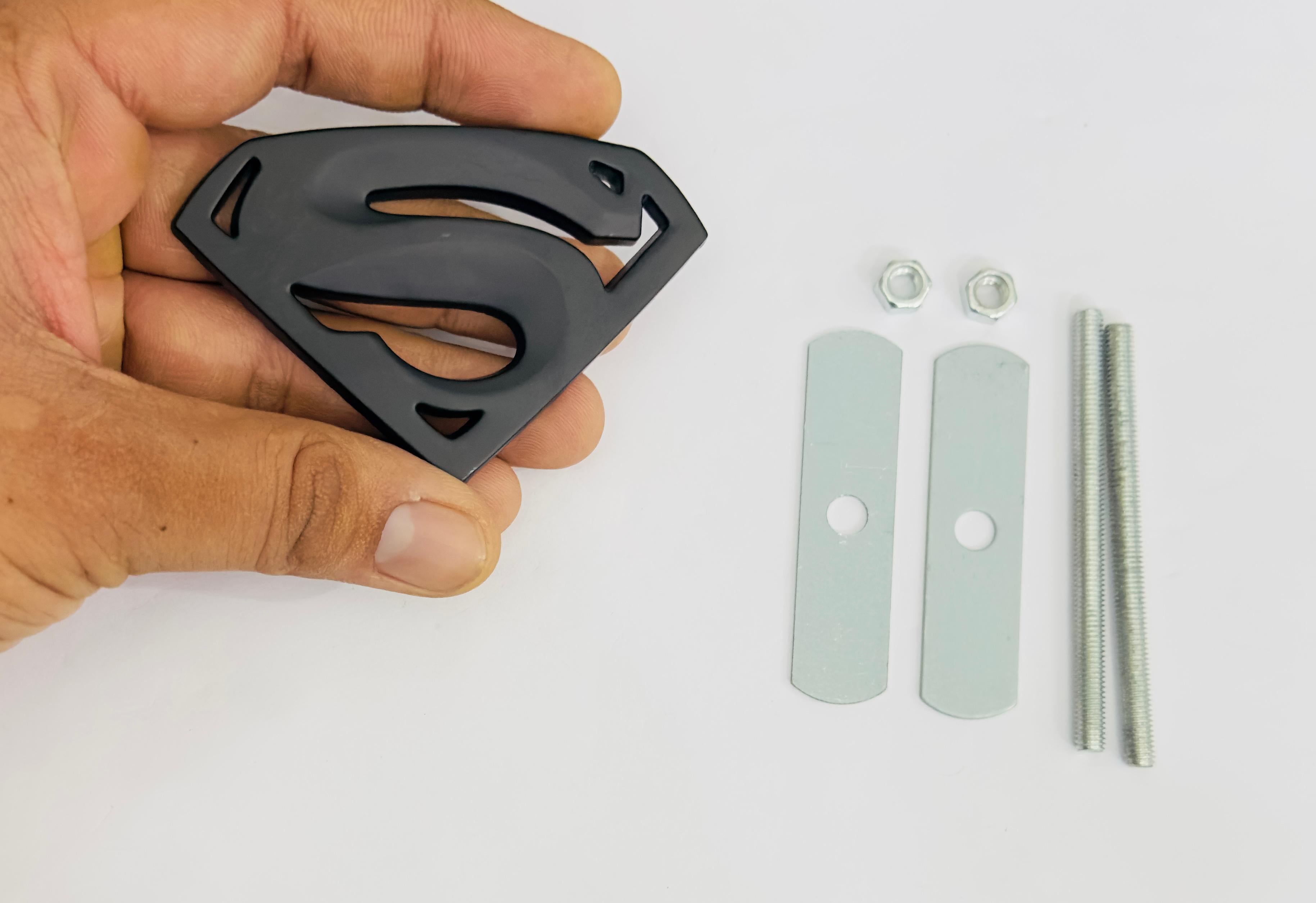 Chrome Superman 3D Logo (5.5cmx8.2cm) Car Bike Laptop Attractive Superman Sticker Car Emblem 3D Badge Auto Racing Sport Logo Grand Tourer Decal.
