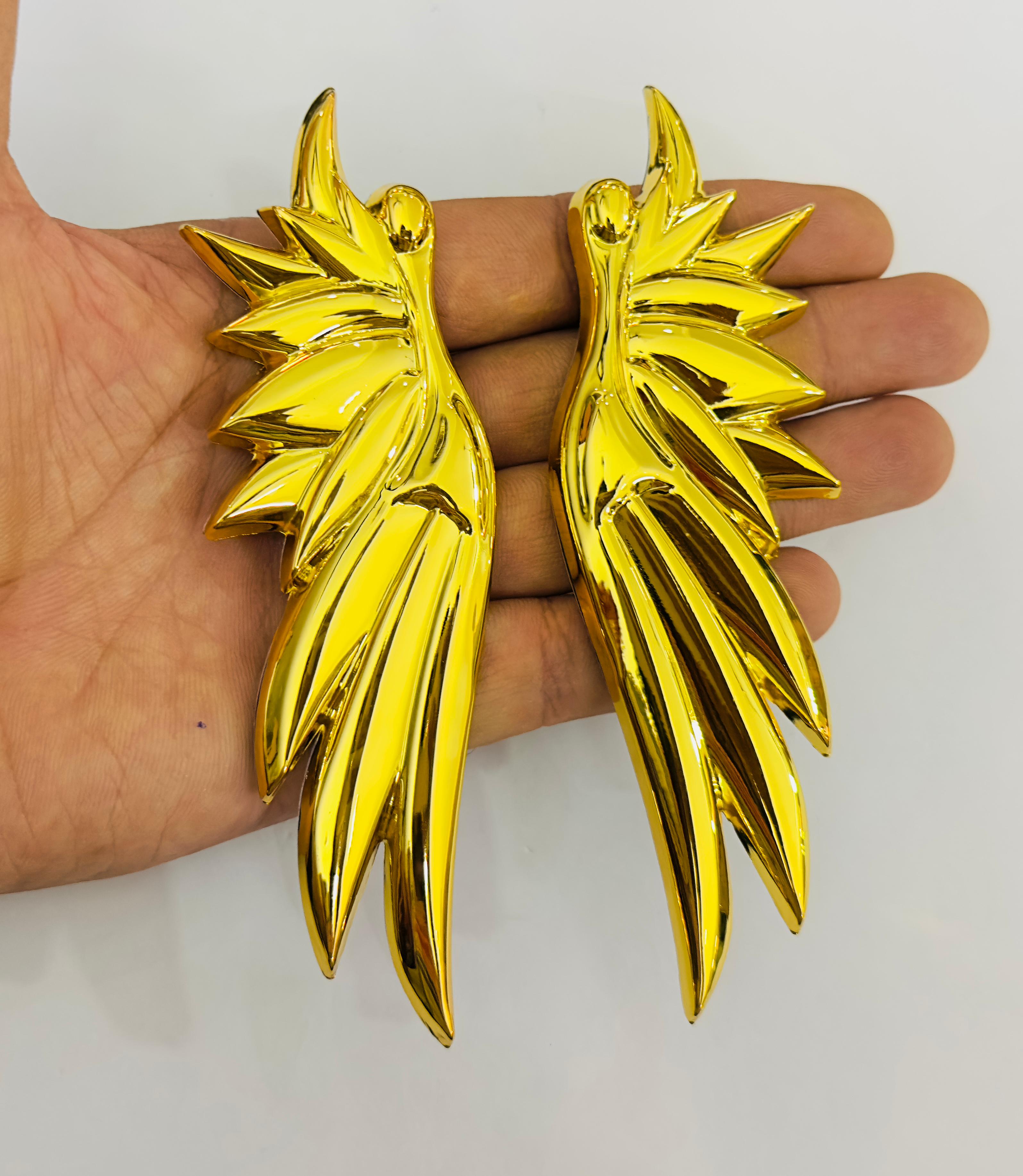 GOLDEN Angel Wings 3D Sticker (14cmx4.3cm) for Car Bike Laptop Emblem, Angel Wings Sticker 3D-Badge Universal Auto Racing Sport Logo Grand Tourer Decal