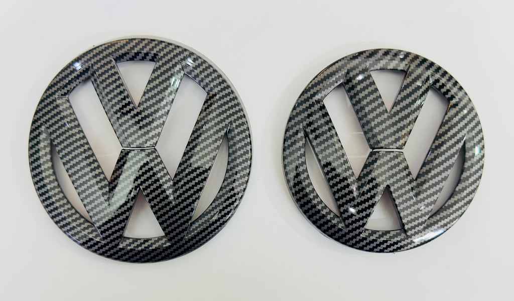 Front End Badge Carbon Polo Logo Emblem 3D Badge Auto Racing Sport Sticker for Polo Grand Tourer Decal Decorative Logo for Cars 1PC.