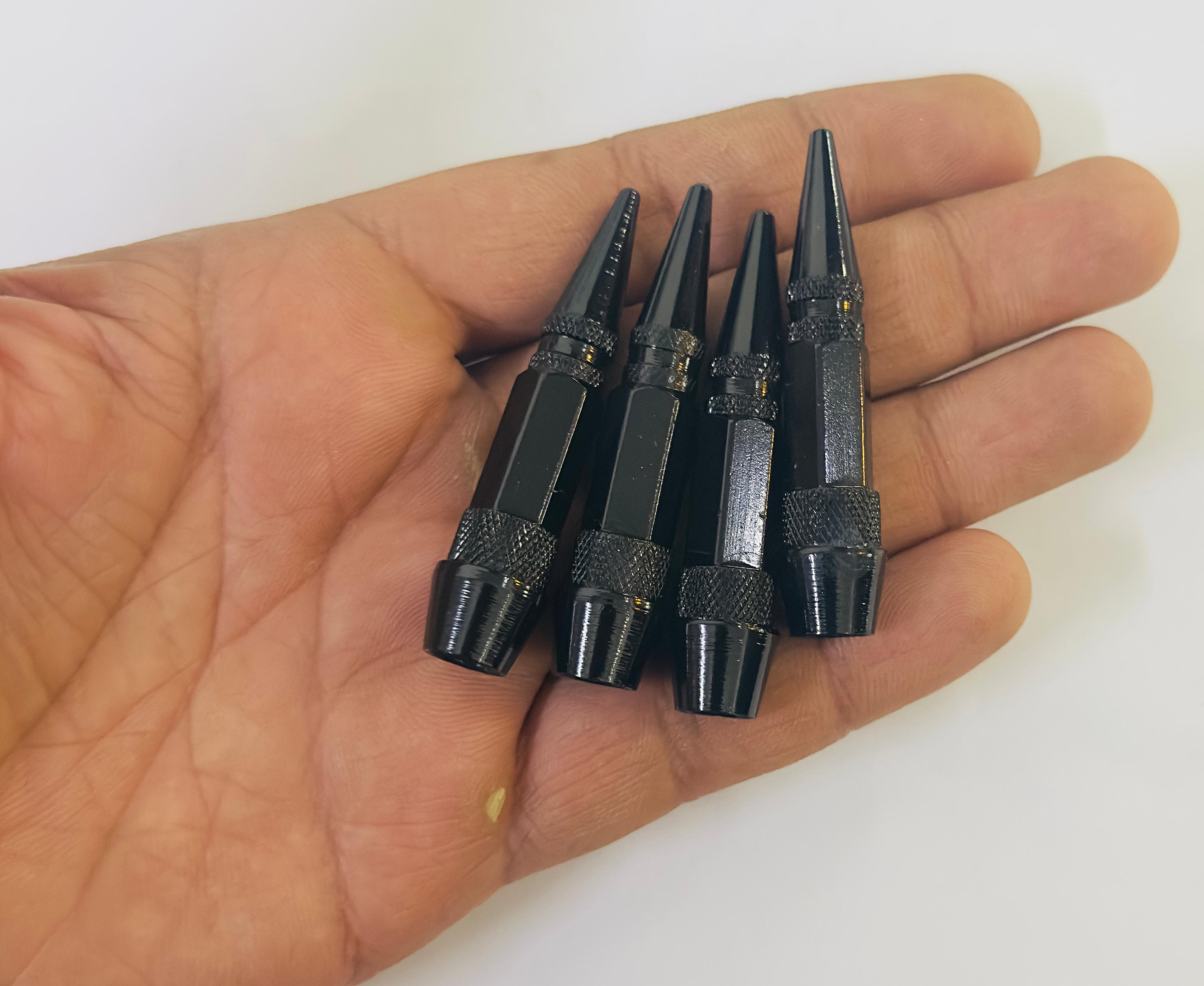 Long Impale Spiked Valve Caps Stem,Air Caps Aluminum Alloy Cool Tire Valve Caps for Cars,SUVs Trucks Bicycles and Motorcycles Tyre Valve (4PC Black TYRE Valve)