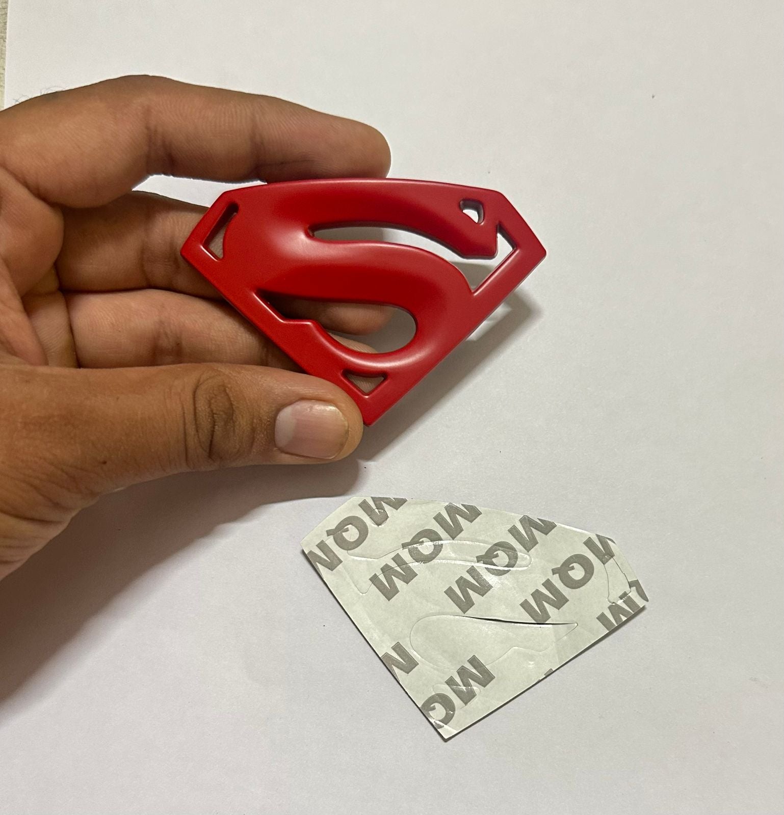 RED Superman 3D Logo (5.5cmx8.2cm) Car Bike Laptop Attractive Superman Sticker Car Emblem 3D Badge Auto Racing Sport Logo Grand Tourer Decal.